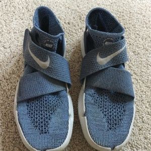 Nike women’s running shoes, size 6